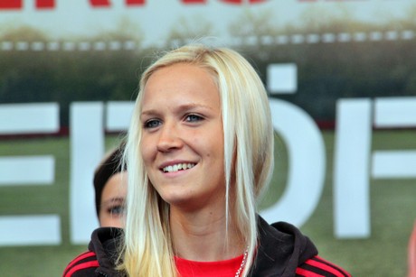 bayer-04-saisoneroeffnung