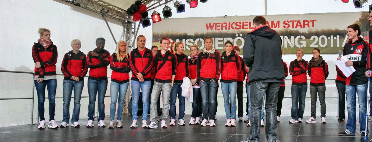 Bayer 04 Saisoneröffnung