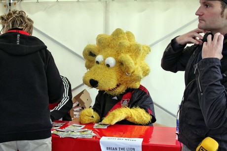 bayer-04-saisoneroeffnung