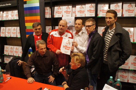 buchpraesentation-alle-fc-akteure