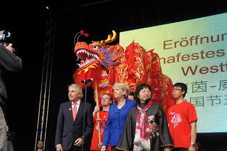 der-drache-tanzt-in-koeln