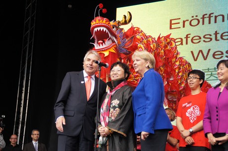 der-drache-tanzt-in-koeln