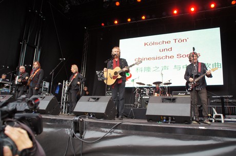 der-drache-tanzt-in-koeln