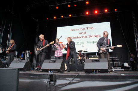 der-drache-tanzt-in-koeln