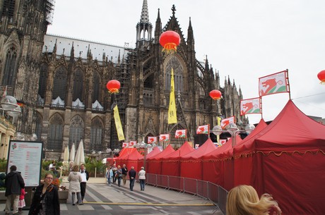 der-drache-tanzt-in-koeln