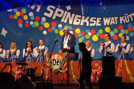 fidele-fordler-sitzung