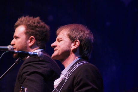 fidele-fordler-sitzung