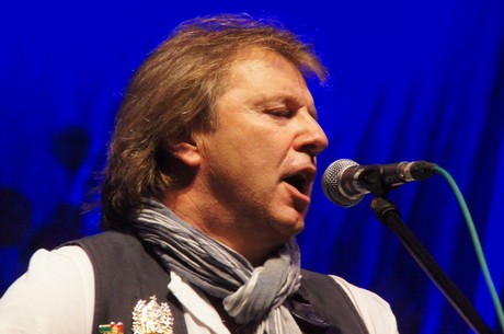 fidele-fordler-sitzung