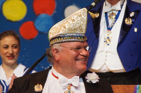 fidele-fordler-sitzung