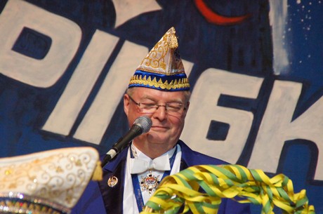 fidele-fordler-sitzung