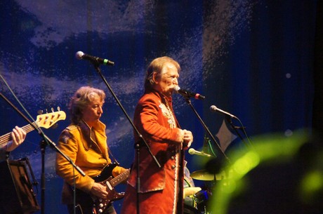 fidele-fordler-sitzung