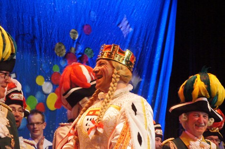 fidele-fordler-sitzung