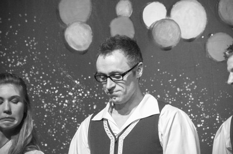 fidele-fordler-sitzung