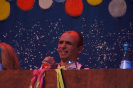 fidele-fordler-sitzung