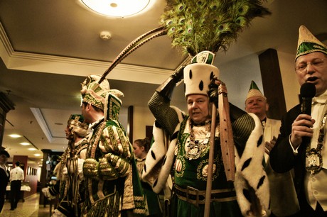 geburtstag-im-marche-fou