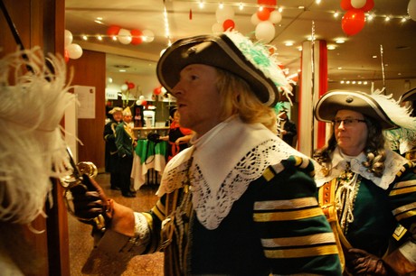 grosse-Kostuemsitzung