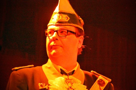 grosse-Kostuemsitzung