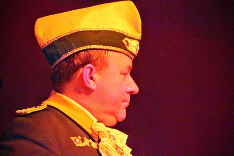 grosse-Kostuemsitzung