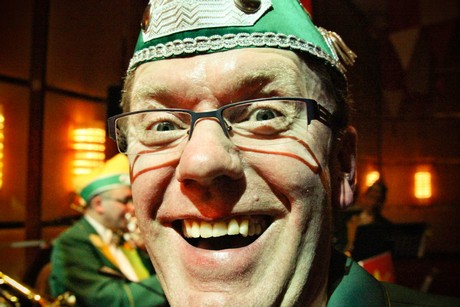 grosse-Kostuemsitzung
