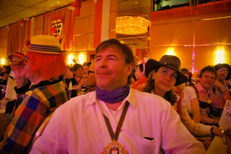grosse-Kostuemsitzung