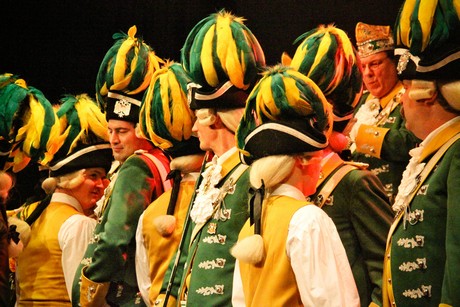 grosse-Kostuemsitzung