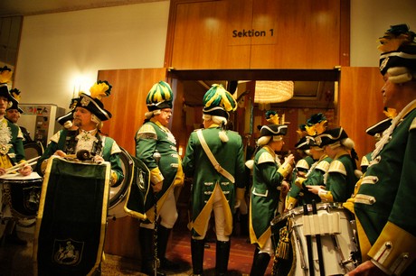grosse-Kostuemsitzung