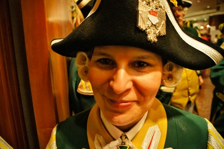 grosse-Kostuemsitzung