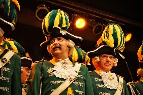 grosse-Kostuemsitzung