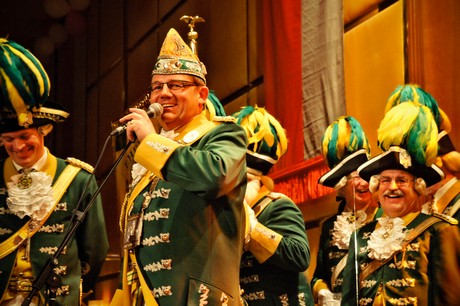 grosse-Kostuemsitzung