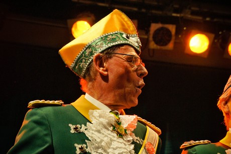 grosse-Kostuemsitzung