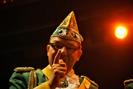 grosse-Kostuemsitzung