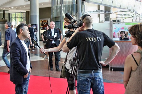 grosses-fernsehen