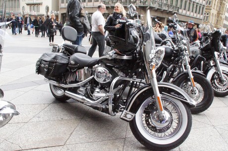 harley-dome-cologne