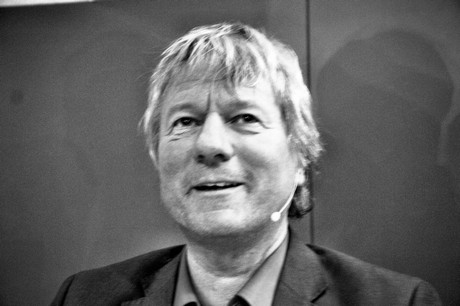 juergen-becker-Der-Kuenstler-ist-anwesend