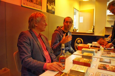 juergen-becker-Der-Kuenstler-ist-anwesend