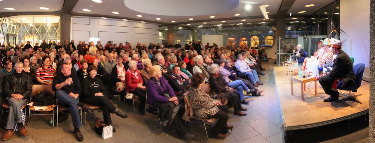 Das Kölner Dreigestirn im Domforum 