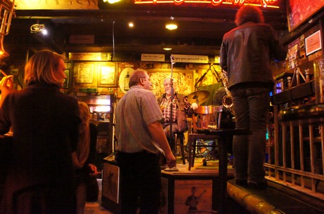 konzert-in-papa-joes-jazzlokal