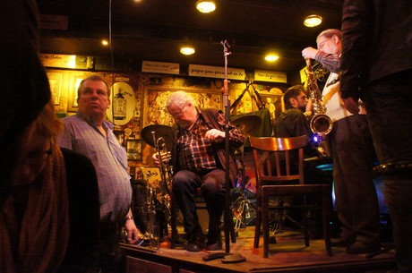 konzert-in-papa-joes-jazzlokal