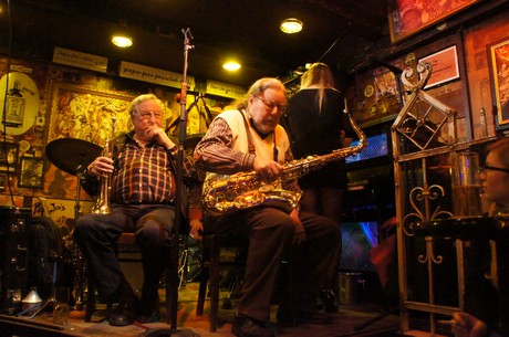 konzert-in-papa-joes-jazzlokal