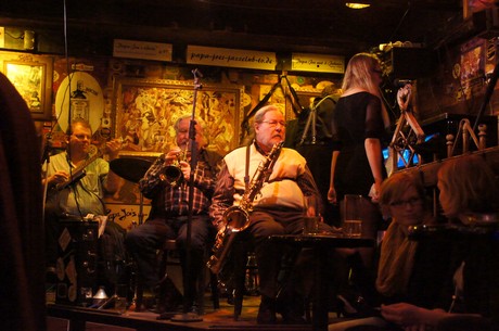 konzert-in-papa-joes-jazzlokal