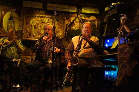 konzert-in-papa-joes-jazzlokal