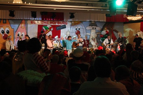 kostuemsitzung