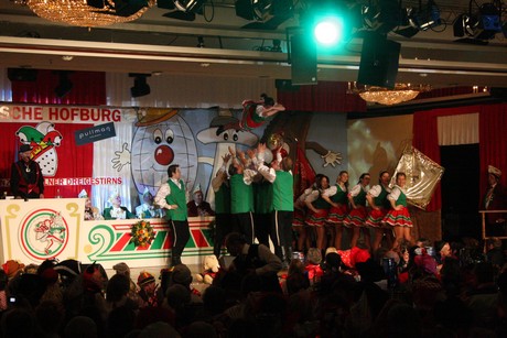kostuemsitzung
