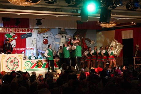 kostuemsitzung