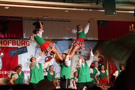 kostuemsitzung