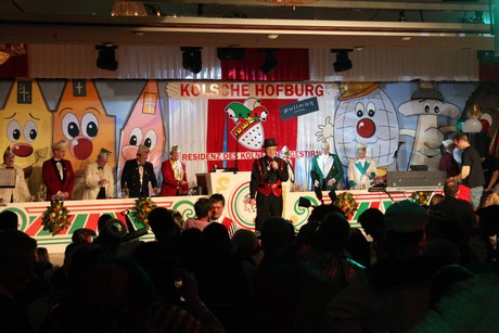 kostuemsitzung