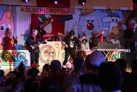 kostuemsitzung