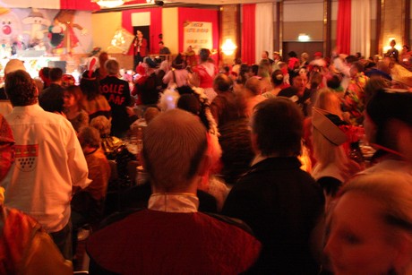 kostuemsitzung