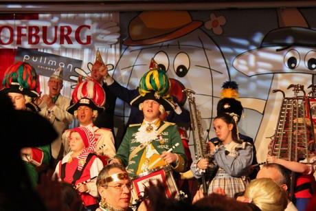 kostuemsitzung