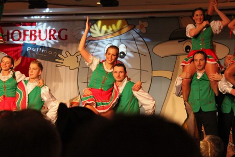 kostuemsitzung